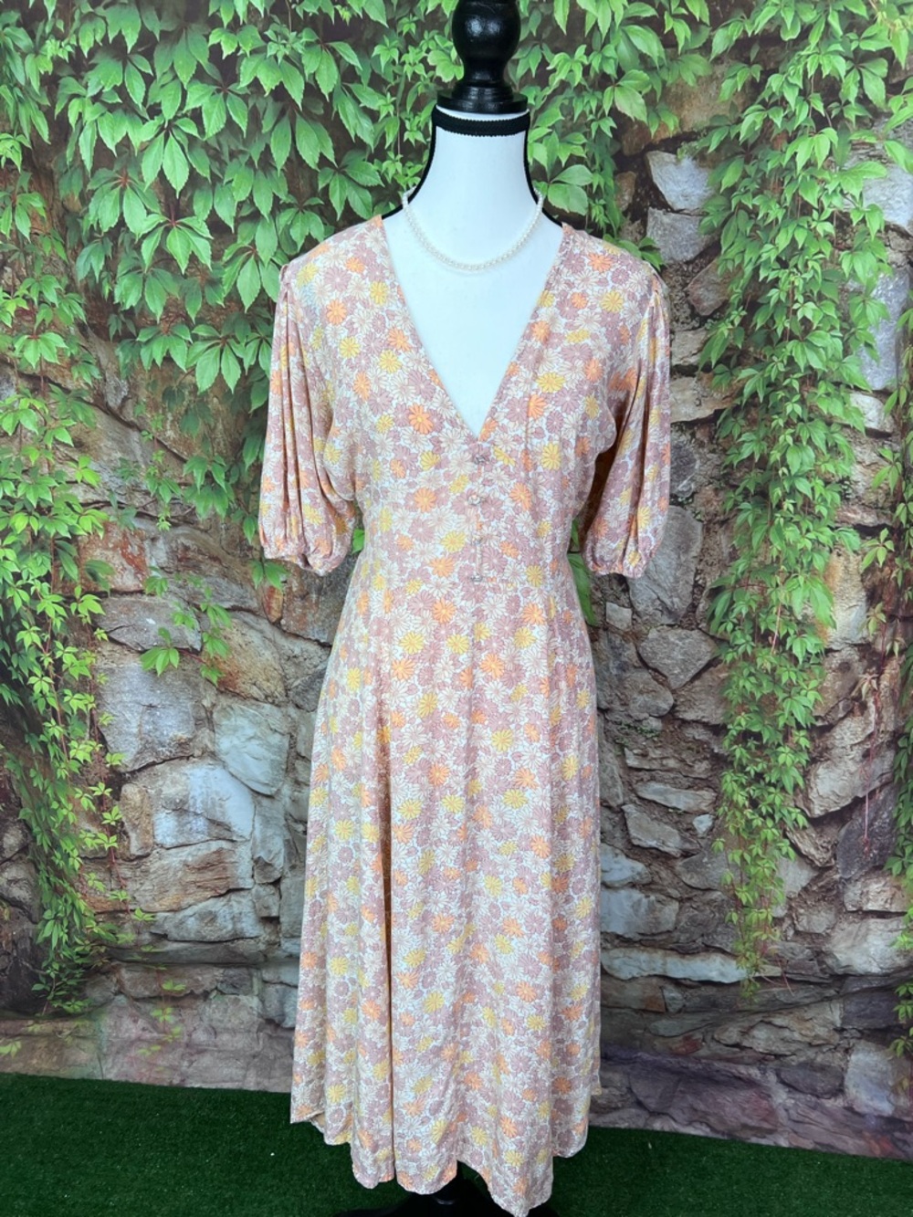 FAITHFULL THE BRAND Floral Print Mid-Calf Cottagecore Puff Sleeve Dress, 6 - Picture 2 of 14